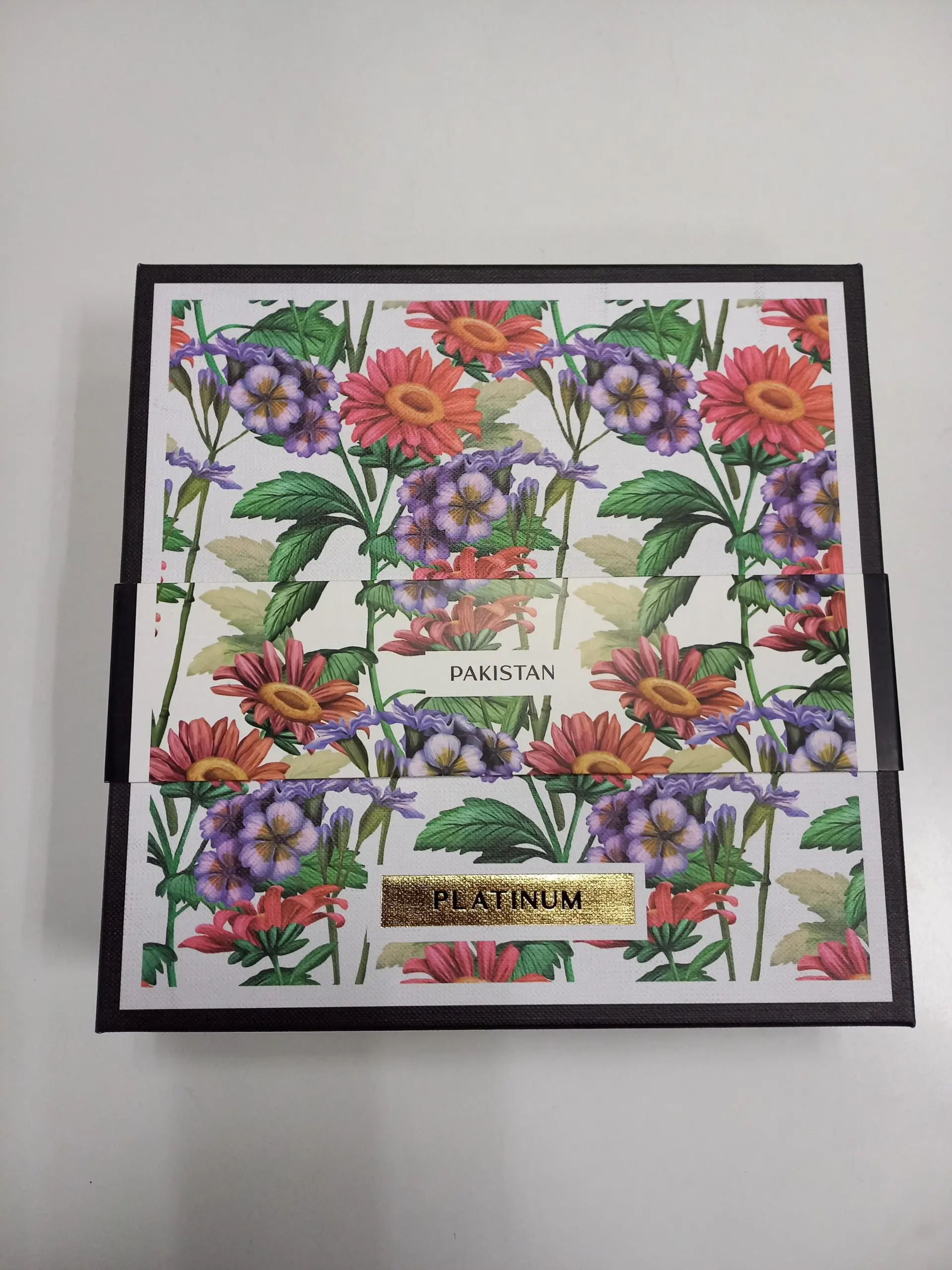 PLATINUM PARFUM PAKISTAN CONFEZIONE REGALO EAU DE PARFUM 100 ML+ EAU DE PARFUM 50 ML - immagine 3