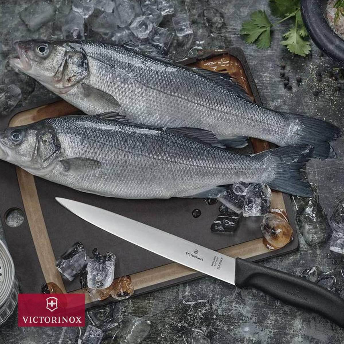 Coltello per filettare 20 cm Swiss Classic Victorinox 6.8713.20G - immagine 4