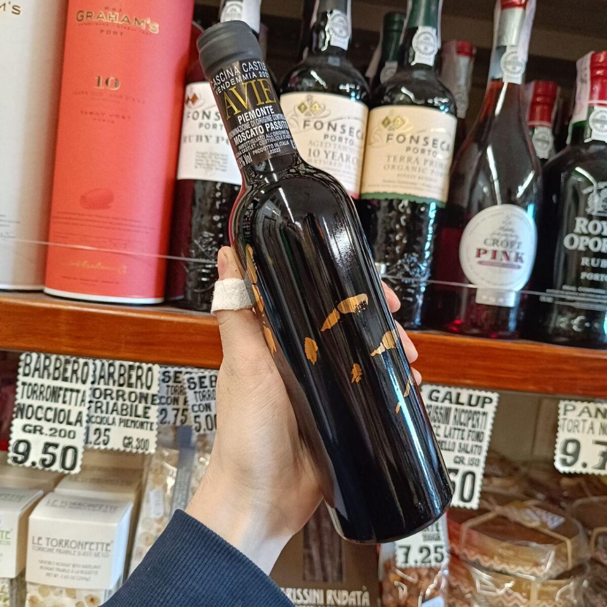 Cascina Castlet Piemonte Moscato Passito Doc “Avie'”