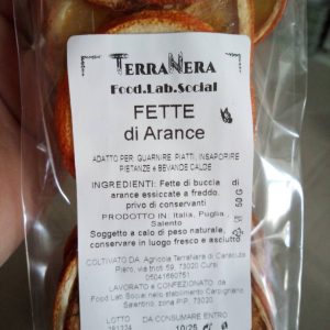 Arance in fette essicate
